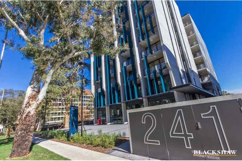 510/241 Northbourne Avenue Access Lyneham