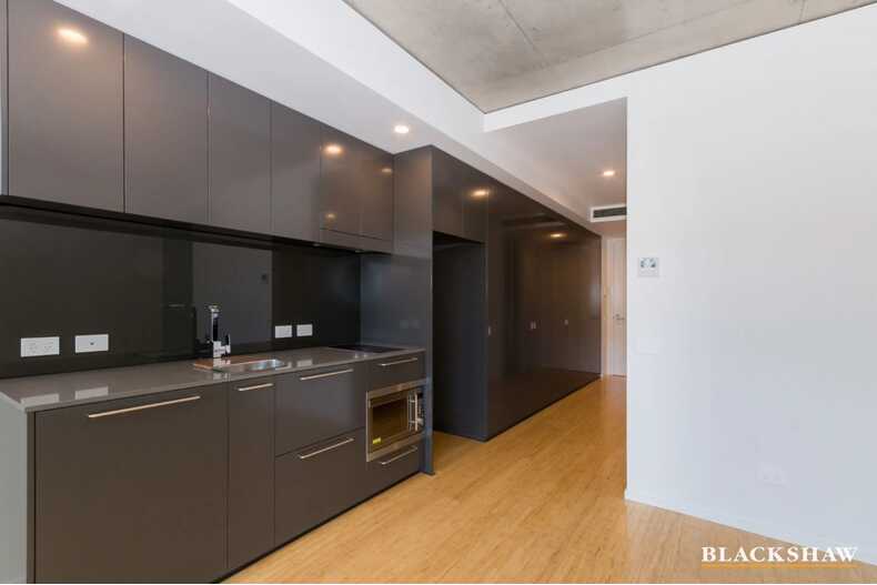 510/241 Northbourne Avenue Access Lyneham