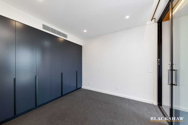 87/7 State Circle Forrest