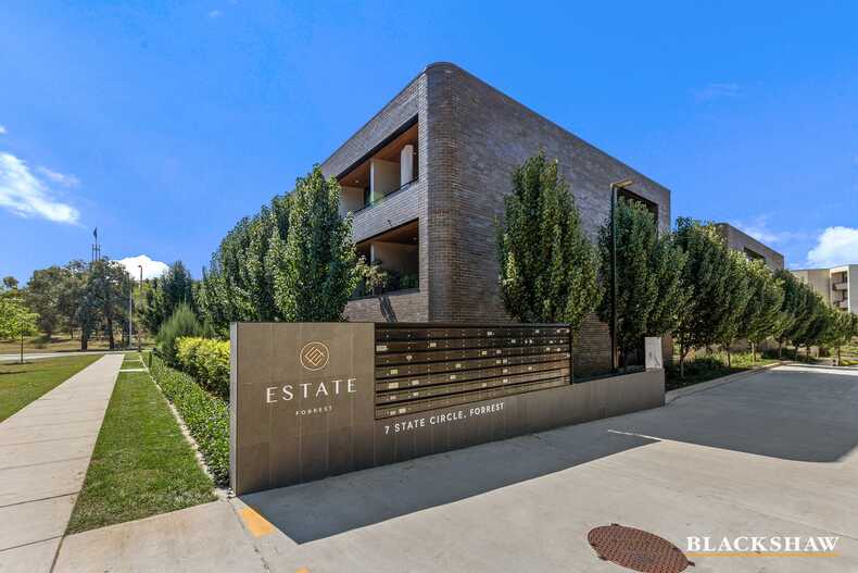 87/7 State Circle Forrest