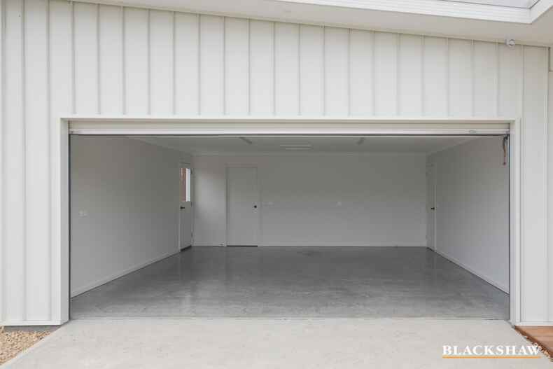 24 Woolabar Drive Broulee 24 Woolabar Drive Broulee