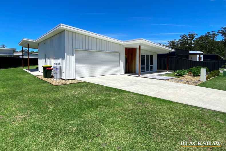 24 Woolabar Drive Broulee 24 Woolabar Drive Broulee
