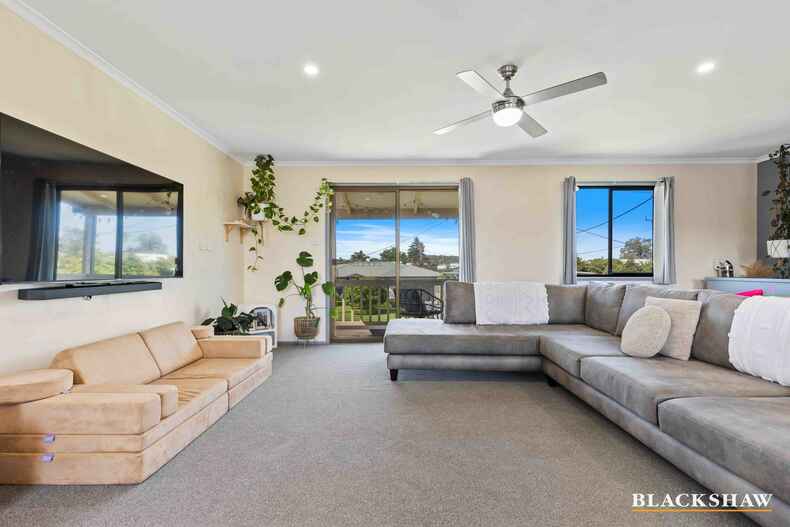 17 Kingston Place Tomakin 17 Kingston Place Tomakin