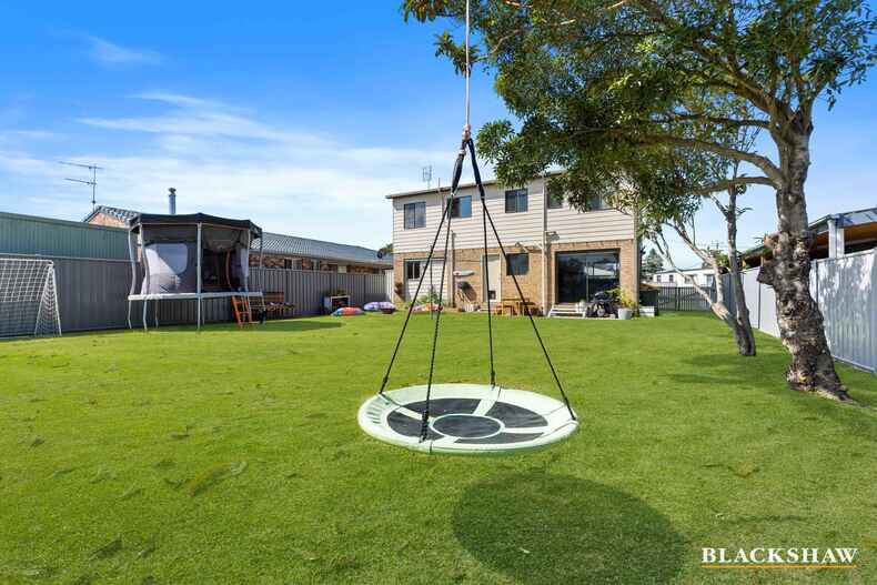 17 Kingston Place Tomakin 17 Kingston Place Tomakin