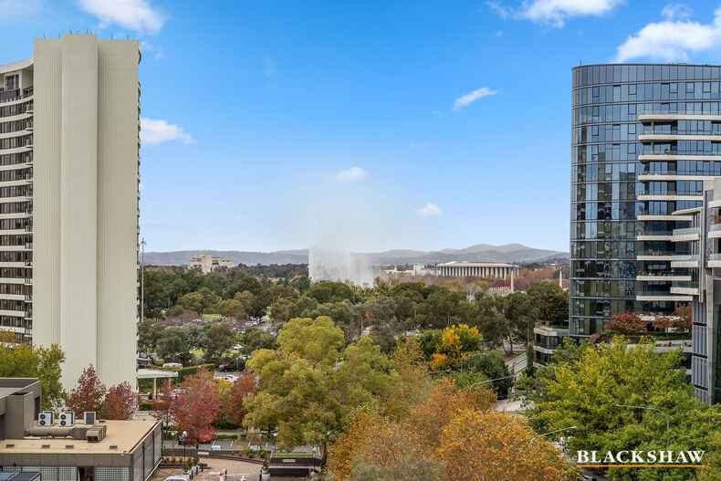 56/2 Edinburgh Avenue City