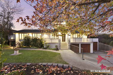 21 McLaren Crescent Pearce