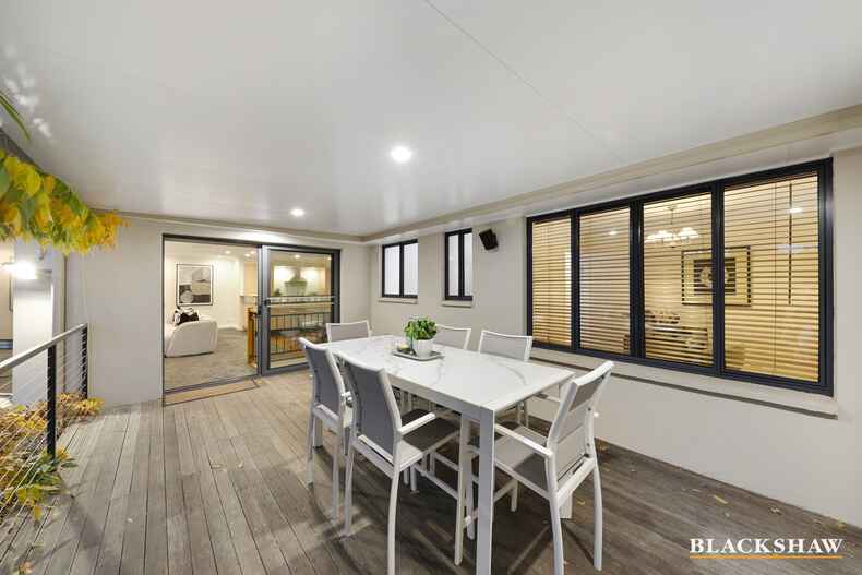 21 McLaren Crescent Pearce 21 McLaren Crescent Pearce