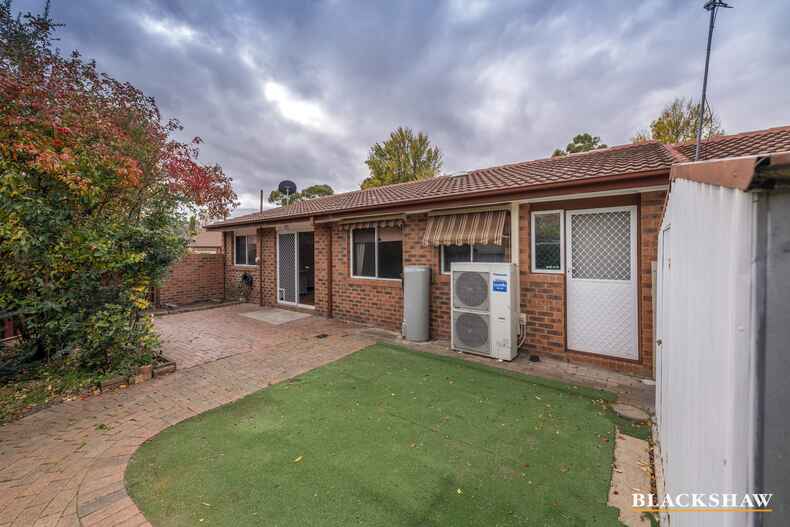 9/32 Were Street Calwell 9/32 Were Street Calwell