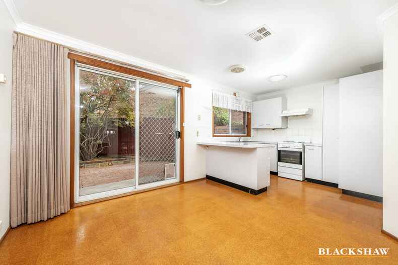 9/32 Were Street Calwell 9/32 Were Street Calwell