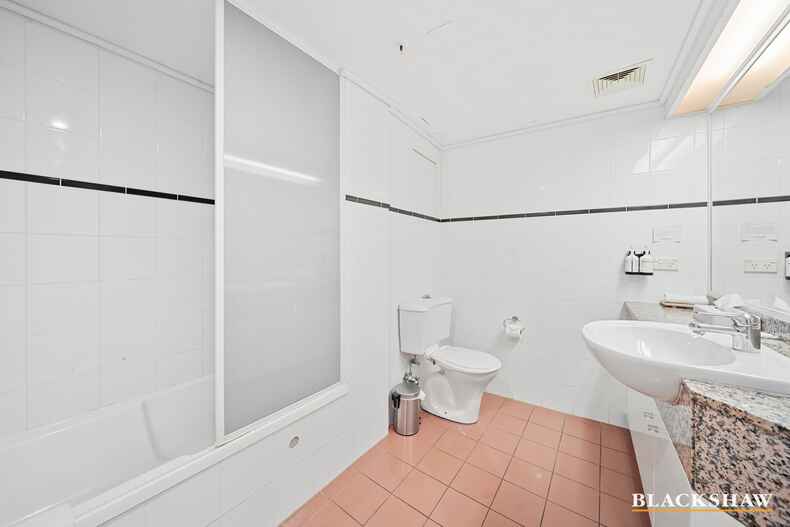 1203/2 Marcus Clarke Street City