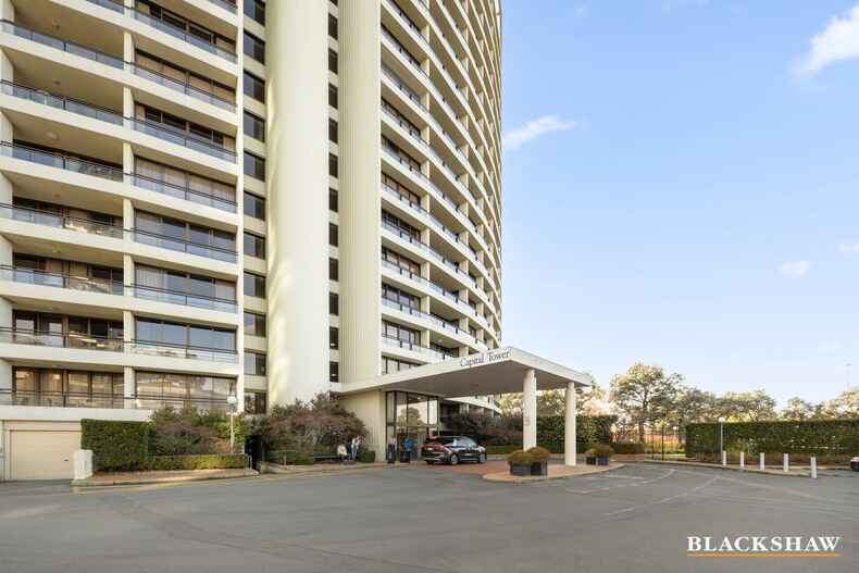 1203/2 Marcus Clarke Street City