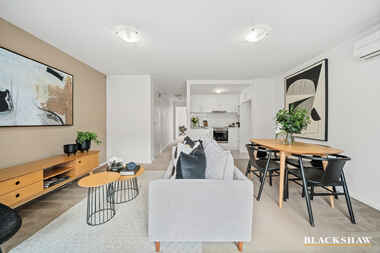 51/1 Gungahlin Place Gungahlin