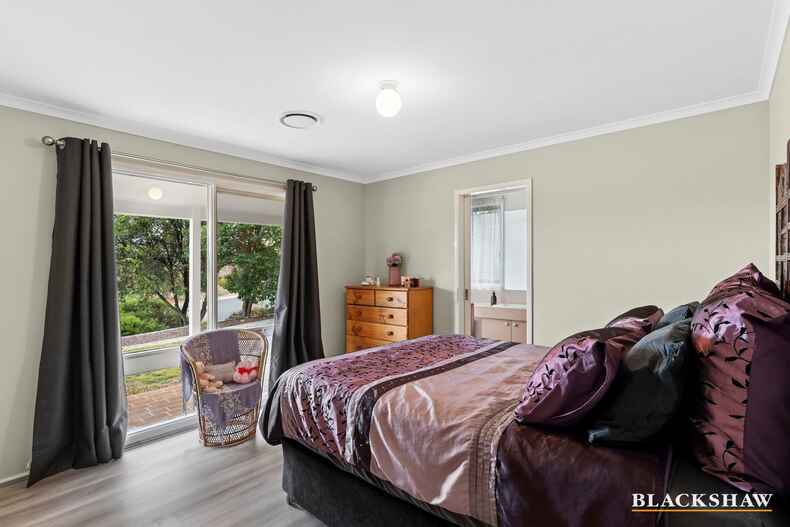 2 Creal Place Chisholm