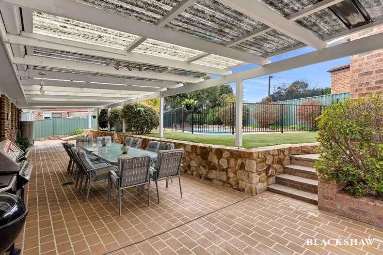 2 Creal Place Chisholm