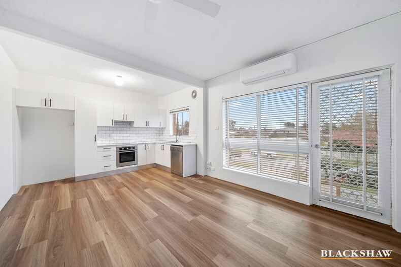 8/12 Federal Avenue Queanbeyan