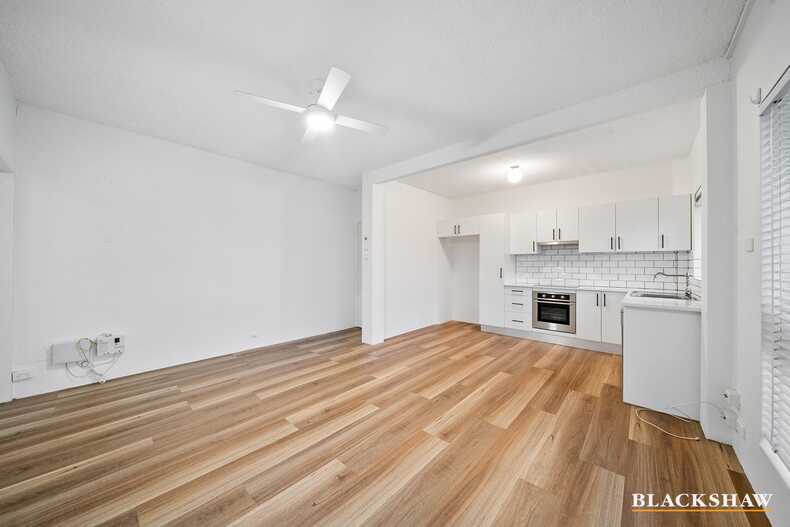 8/12 Federal Avenue Queanbeyan