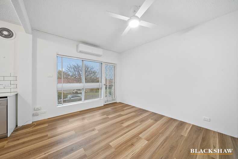 8/12 Federal Avenue Queanbeyan