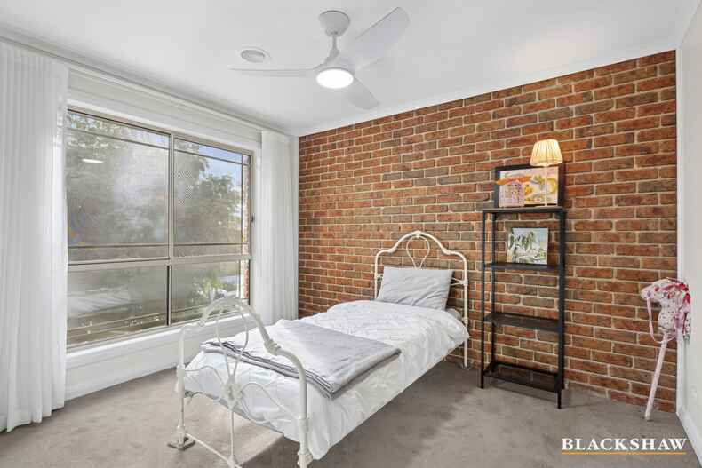 2/4 Sycamore Street Jerrabomberra 2/4 Sycamore Street Jerrabomberra