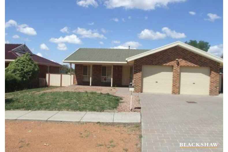  23 Lexcen Avenue  Nicholls