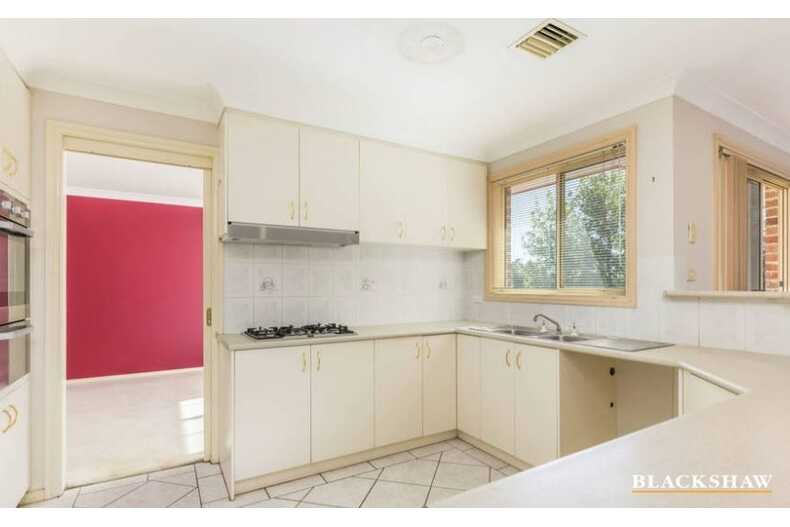 23 Lexcen Avenue Nicholls