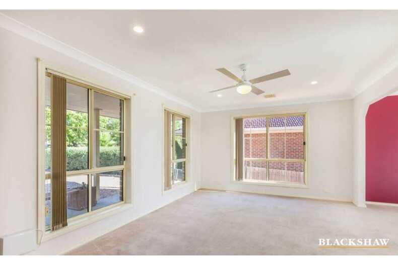 23 Lexcen Avenue Nicholls