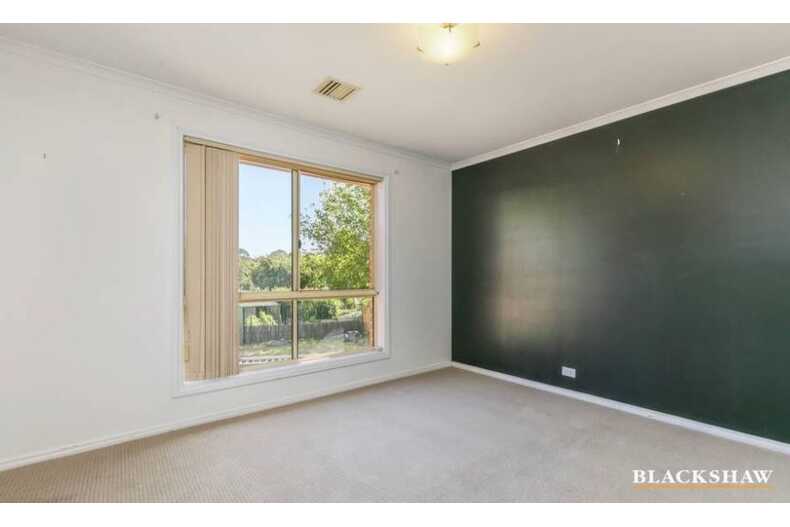 23 Lexcen Avenue Nicholls