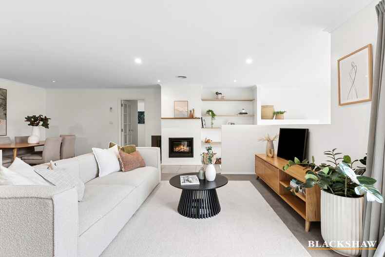 82 Gurrang Avenue Ngunnawal