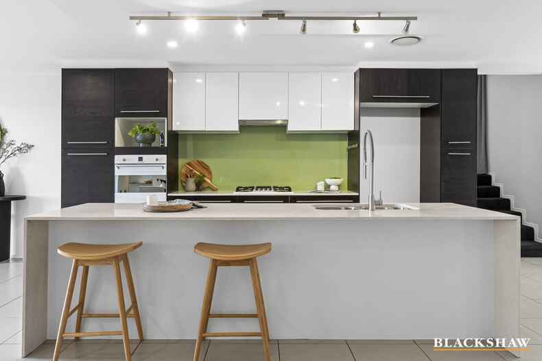 82 Gurrang Avenue Ngunnawal