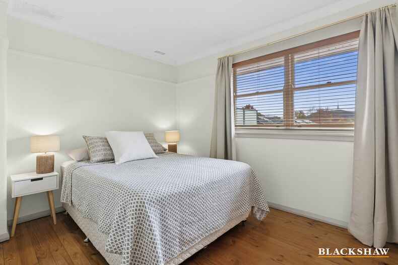 8 Hamilton Row Yarralumla 8 Hamilton Row Yarralumla