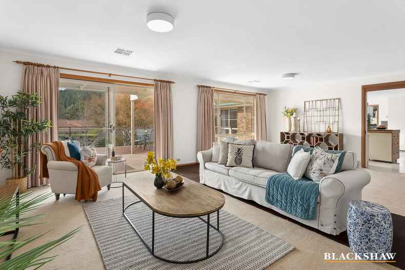 15 Shepherdson Place Isaacs