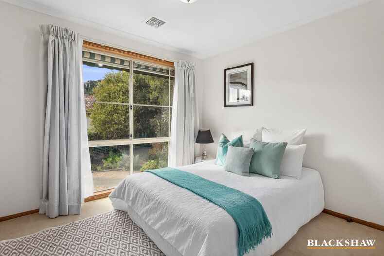 15 Shepherdson Place Isaacs