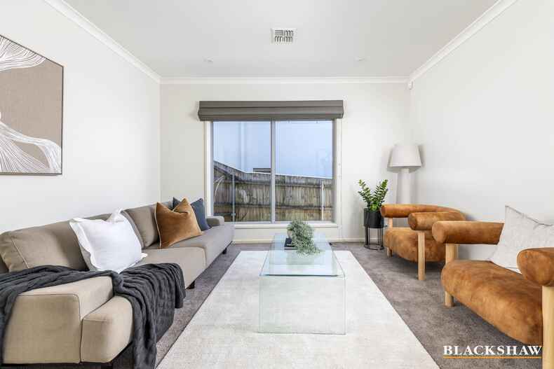 10/45 Dobbin Circuit Nicholls