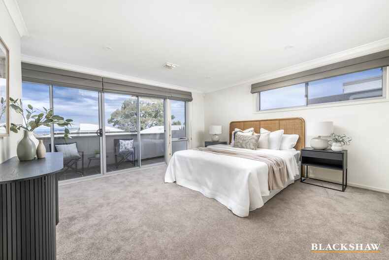 10/45 Dobbin Circuit Nicholls