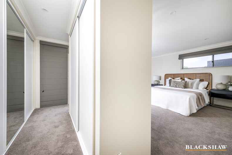 10/45 Dobbin Circuit Nicholls