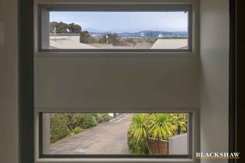 10/45 Dobbin Circuit Nicholls