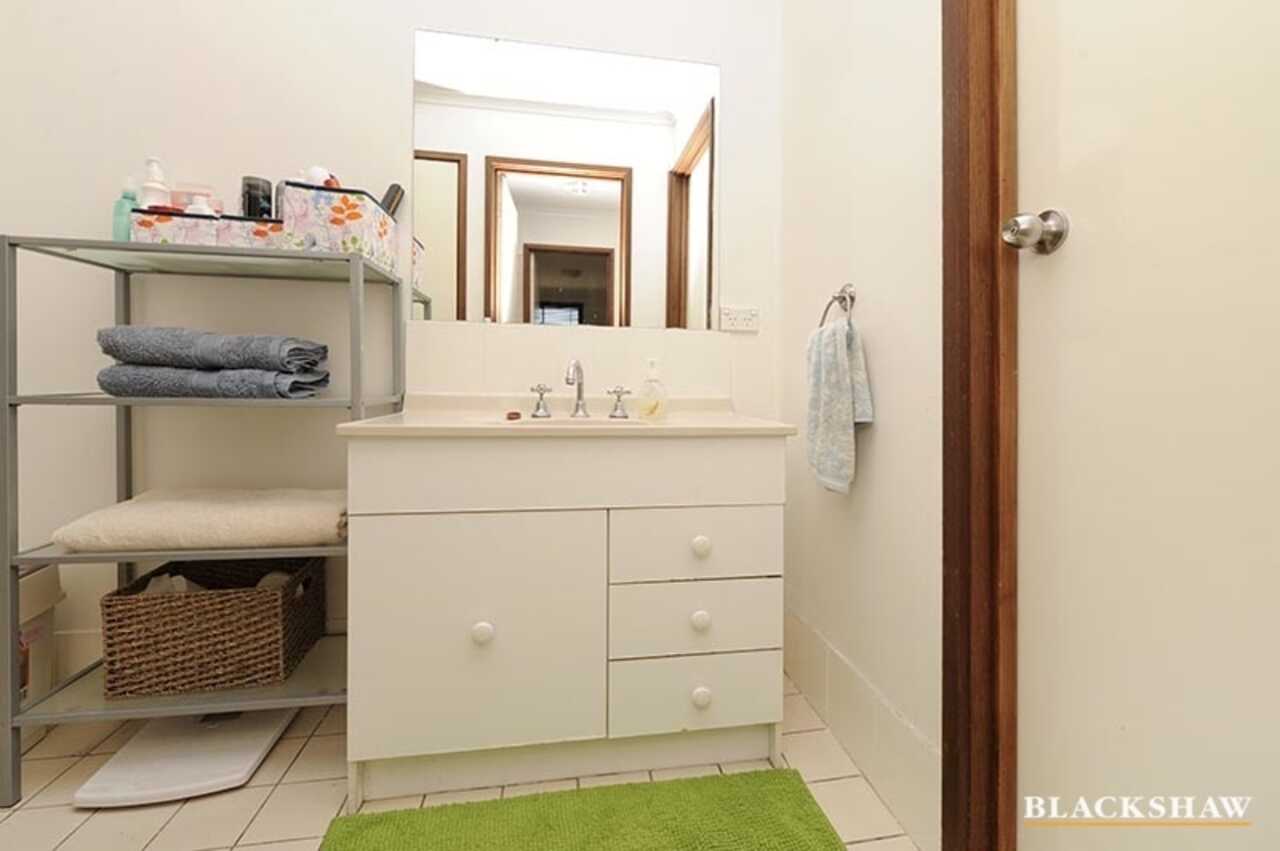 23 Ern Florence Crescent Theodore