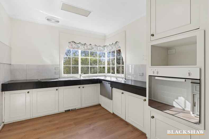 10 Wynter Place Hughes