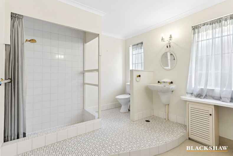 10 Wynter Place Hughes