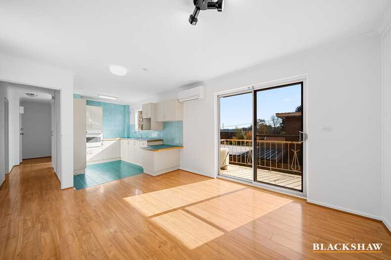 4/3-5 Davison Street Queanbeyan