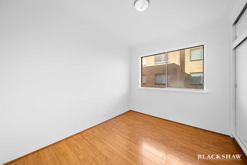 4/3-5 Davison Street Queanbeyan