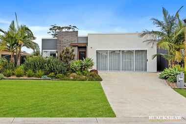 6 Griffiths Run Broulee