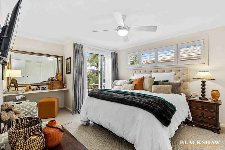 6 Griffiths Run Broulee