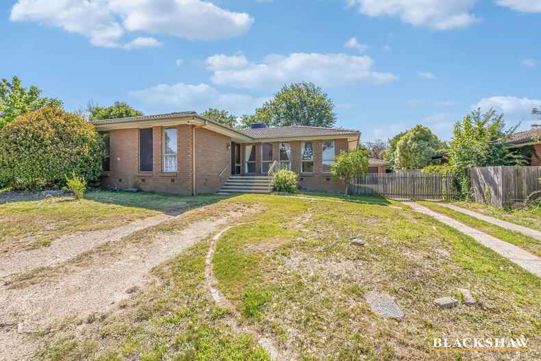 273 Kingsford Smith Drive Spence