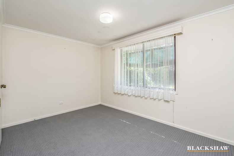 273 Kingsford Smith Drive Spence 273 Kingsford Smith Drive Spence