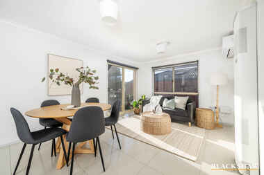 8 Lockhart Place Amaroo