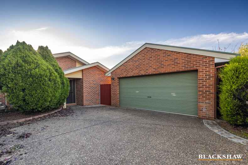8 Lockhart Place Amaroo