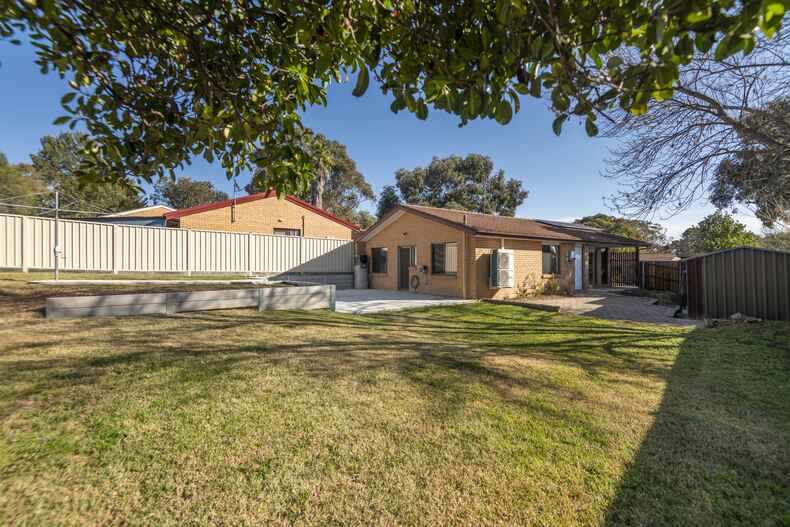 6 Langlands Close Calwell 6 Langlands Close Calwell