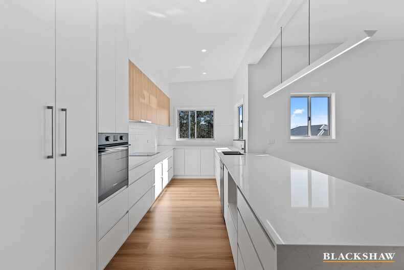 6 Throsby Crescent Sunshine Bay 6 Throsby Crescent Sunshine Bay