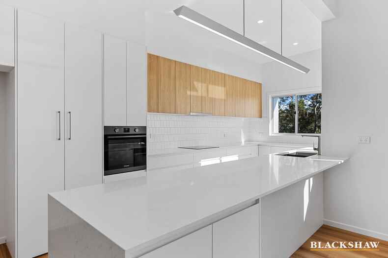 6 Throsby Crescent Sunshine Bay 6 Throsby Crescent Sunshine Bay