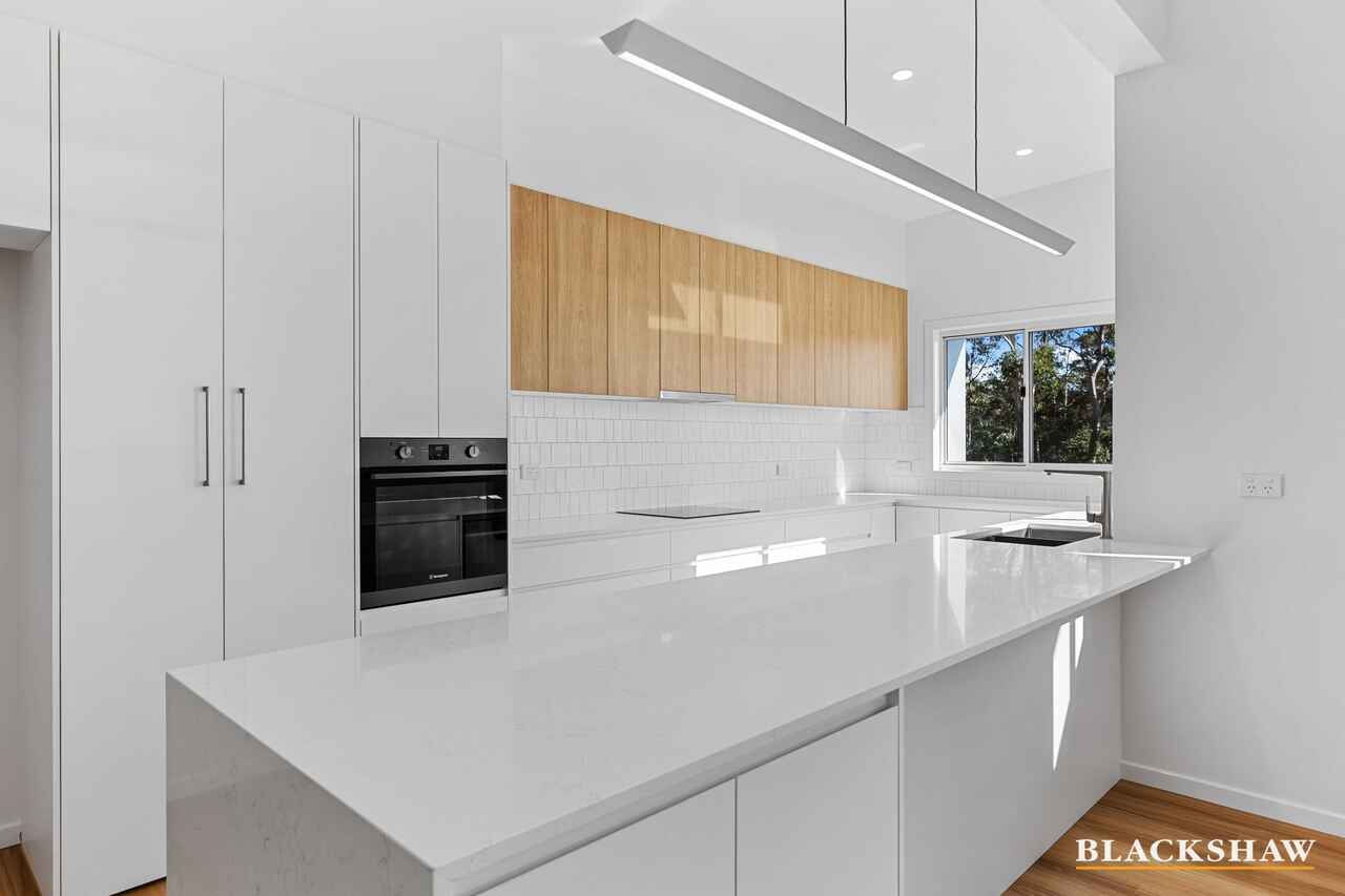 6 Throsby Crescent Sunshine Bay